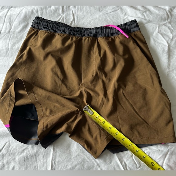 Lululemon Pacemaker Linerless (LL) Short 5” inseam - Picture 6 of 6